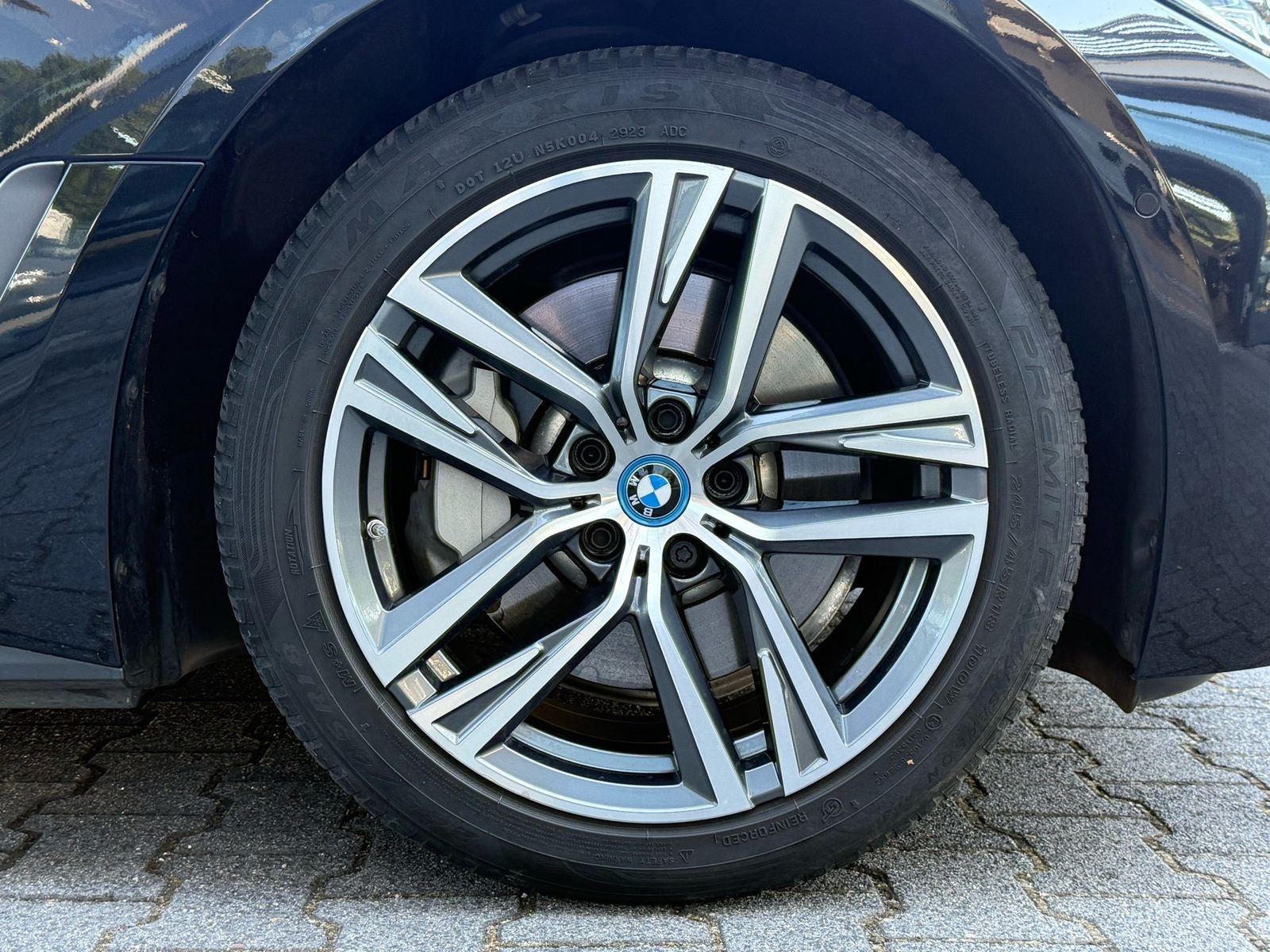 BMW i4 eDrive35 //Sitzheizung Rückfahrkamera 18"LM foto 22