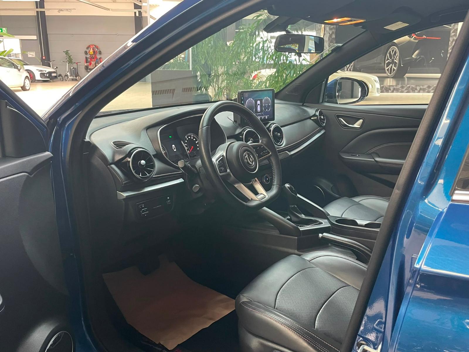 DFSK Fengon 500 / 2.HD/CARPLAY/Navi/LED/Kamera