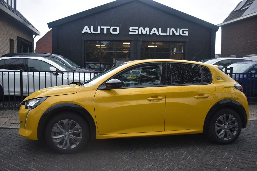 Image of Peugeot e-208
