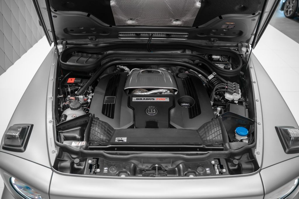 G 63 AMG BRABUS MAGNO GREY/BLACK CARBON - Bild 34