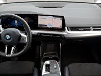 BMW 220 - Vorschau Bild 18