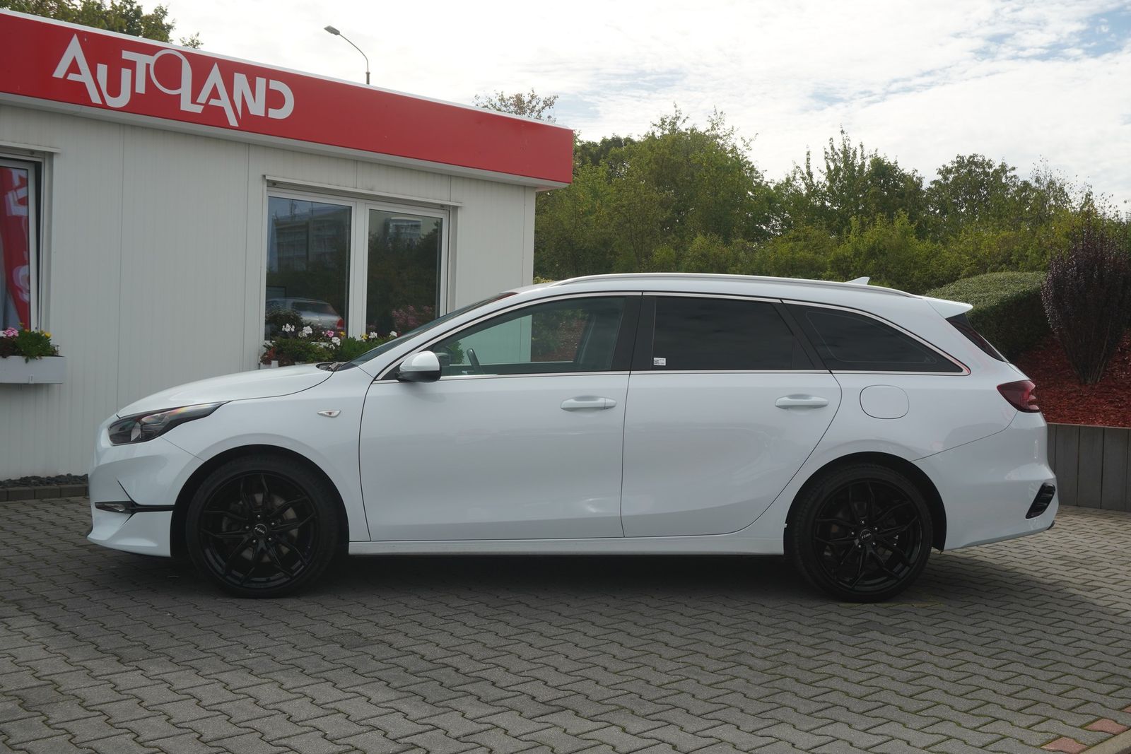 Kia Ceed SW 1.5 T-GDI Tempomat DAB Sitzheizung Navi imagem 3