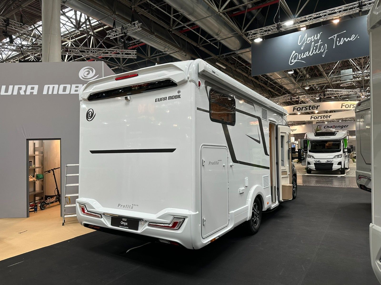 Fahrzeugabbildung Eura Mobil Profila T 720 EF ONYX SONDERMODELL MESSE