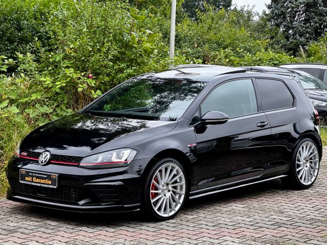 Volkswagen Golf VII GTI*CLUBSPORT*APR*RECARO*PANO*LED*347PS