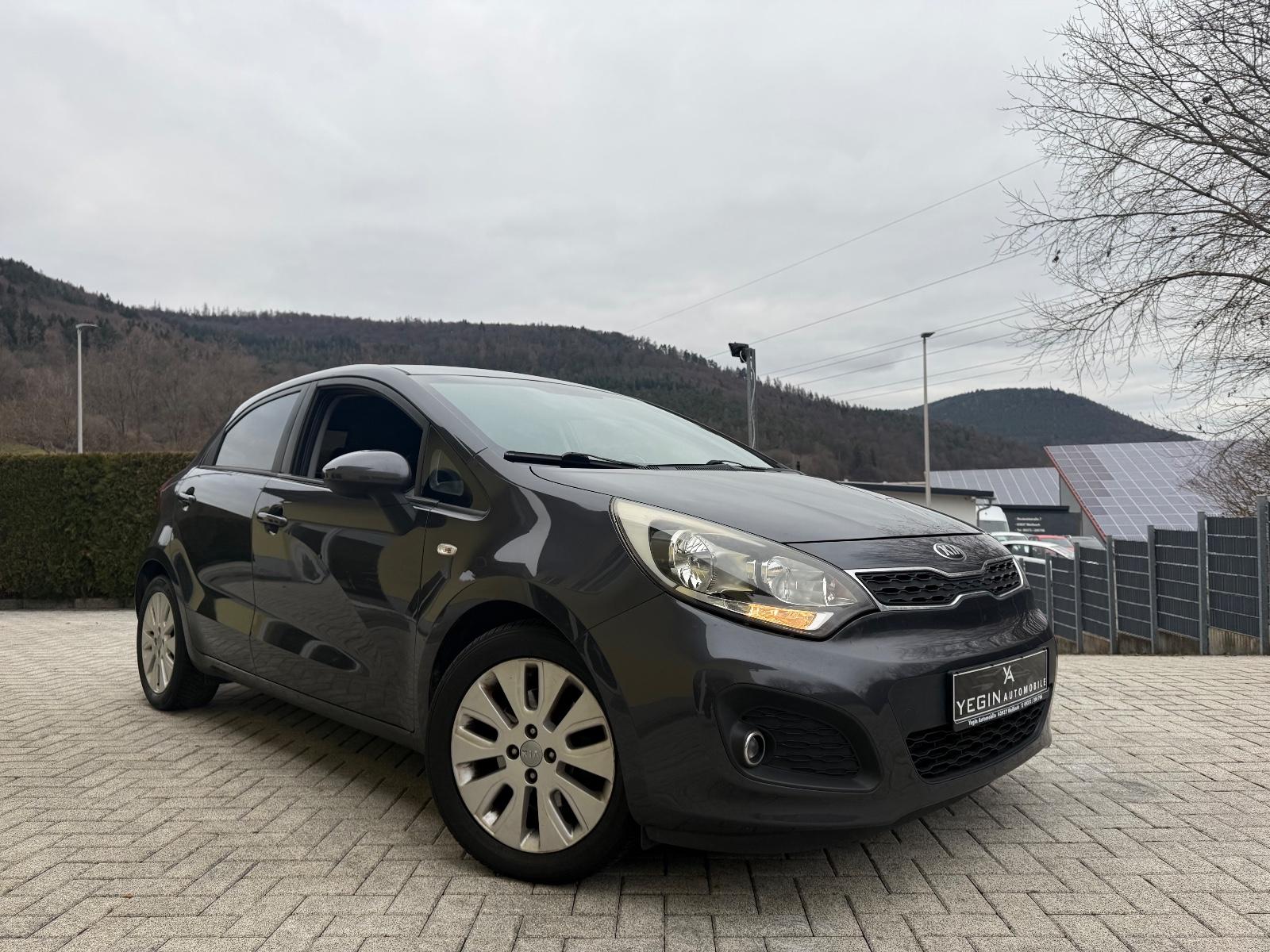 Kia Rio 1.4 FIFA World Cup Edition Sitzheizung-Klima