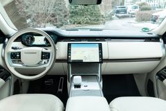 LAND ROVER Range Rover SV / 360° / PANO / LWB / P615 / 23" LAND ROVER Range Rover SV / 360° / PANO / LWB / P615 / 23"