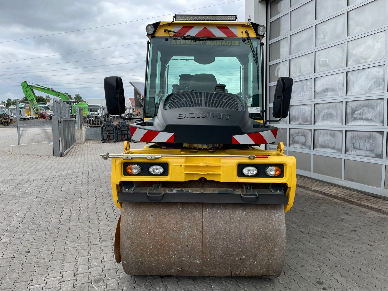 Fahrzeugabbildung BOMAG BW 154 AP-4 AM / nur 1.565h / Asphalt Manager