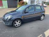 Ford Fiesta 1,4 16V Style EST - Ford Fiesta aus 2009: ST