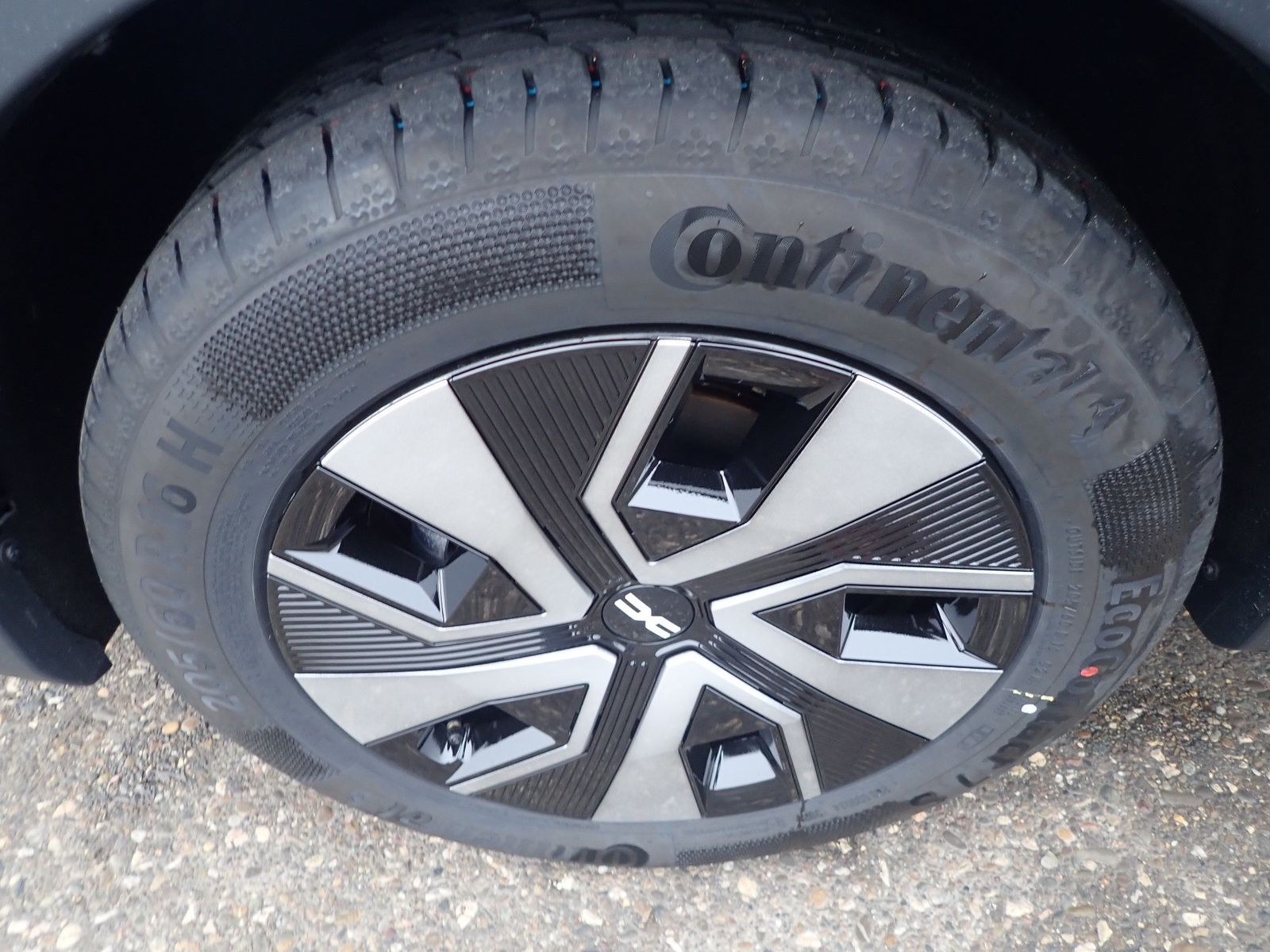 Fahrzeugabbildung Dacia Sandero Stepway Expression TCe 110