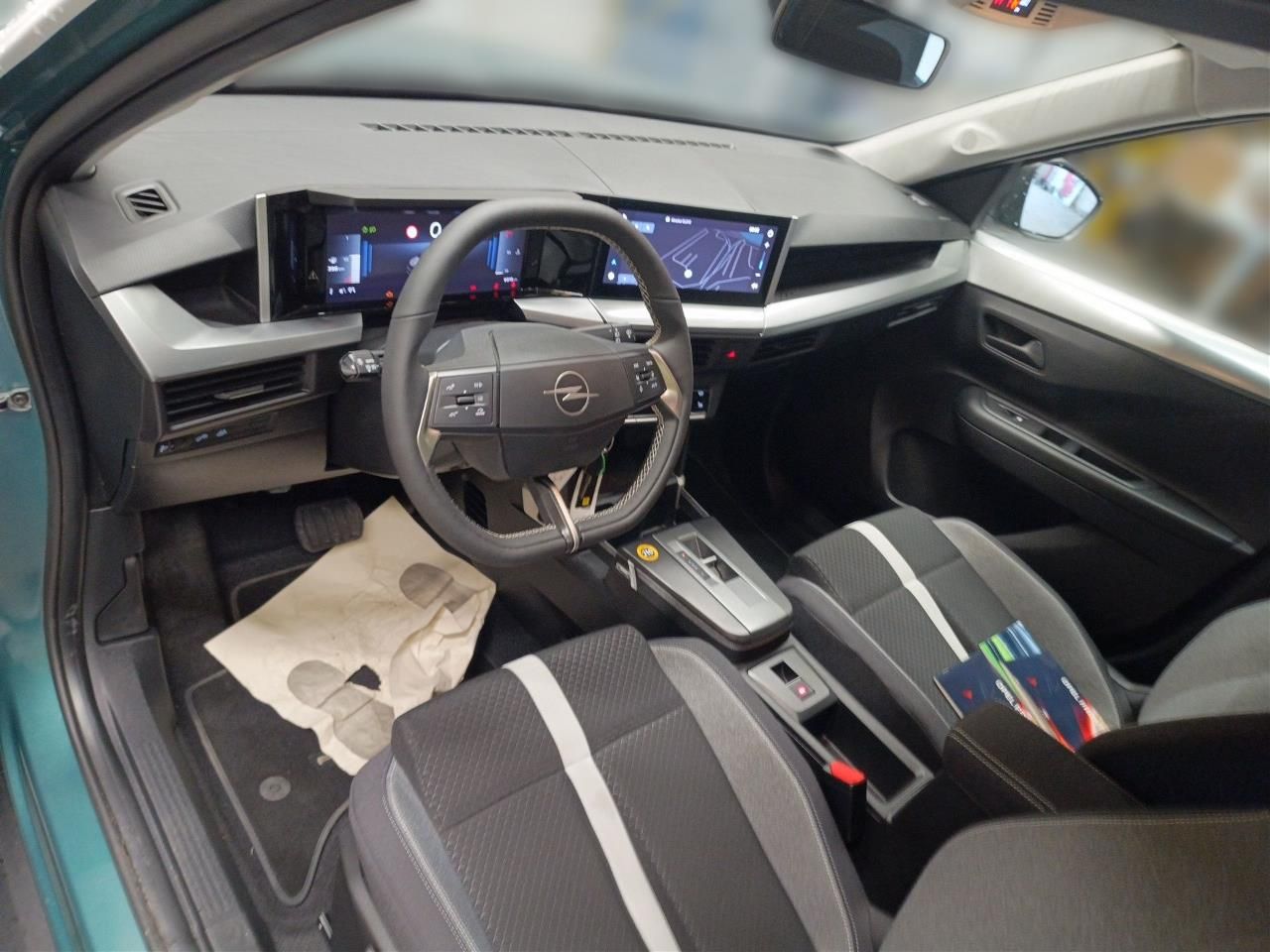Fahrzeugabbildung Opel Frontera Edition MildHybrid 107KW e-DCT6
