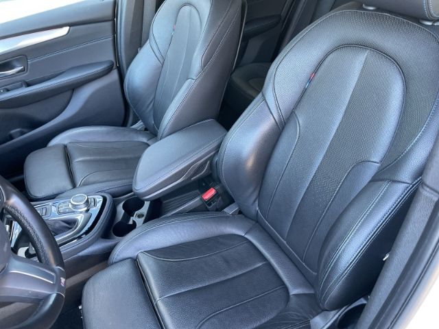 Fahrzeugabbildung BMW 225 xe iPerfomance, M Sport Plugin Hybrid, Leder