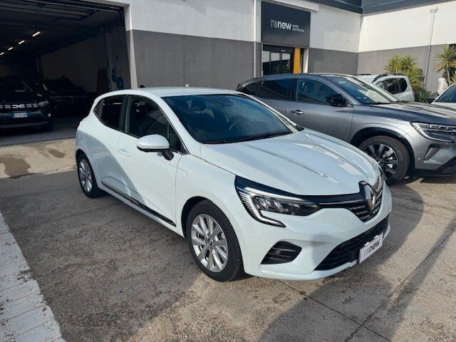 Renault Clio Hybrid E-Tech 140 CV 5 porte Intens