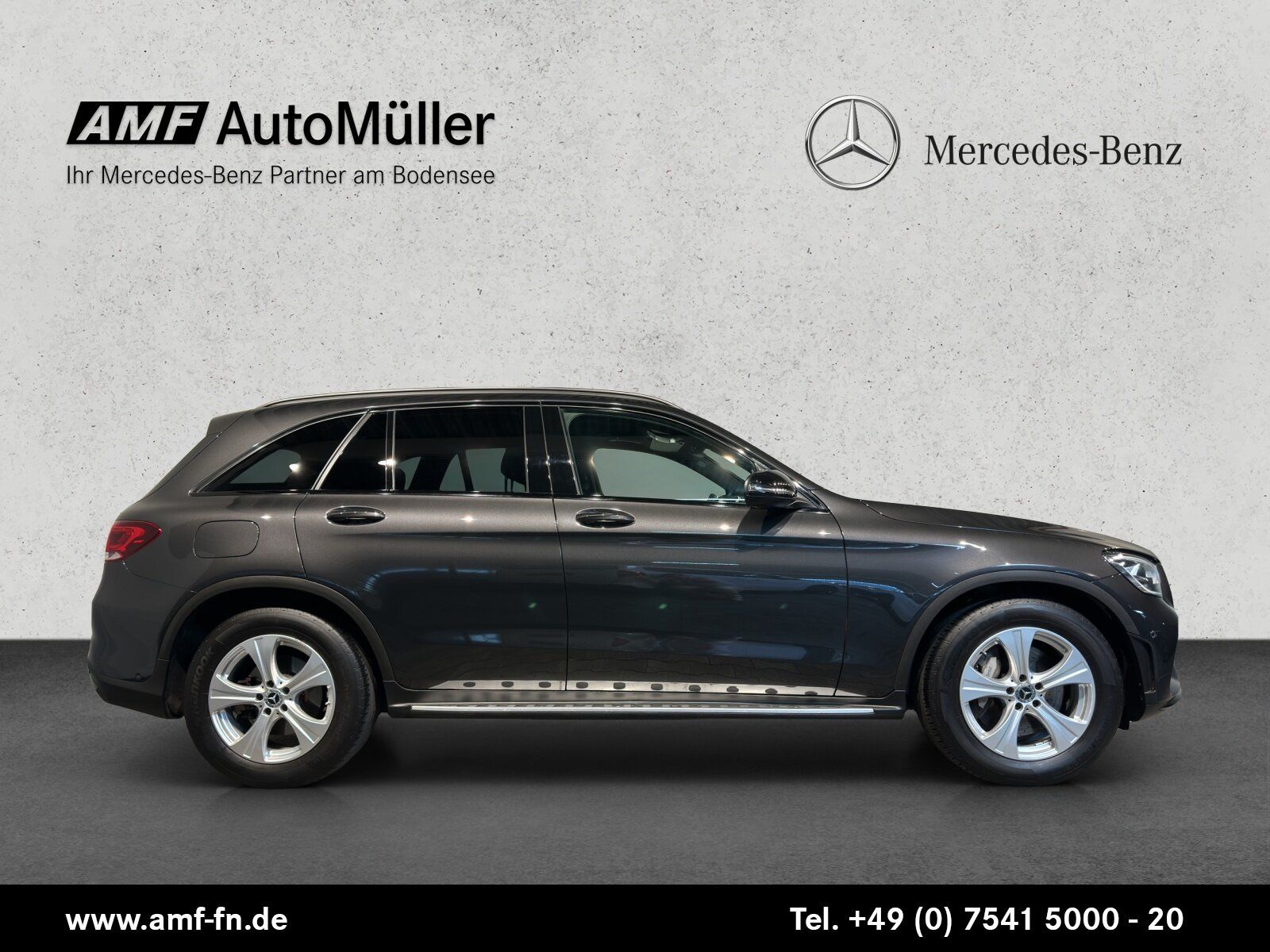 MERCEDES-BENZ GLC 200 4M AMG Line + AHK + Pdach + MBUX + KAM +