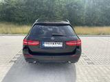 Mercedes-Benz E 400 d 4MATIC T Autom. - - Mercedes-Benz E 400 in Kiel