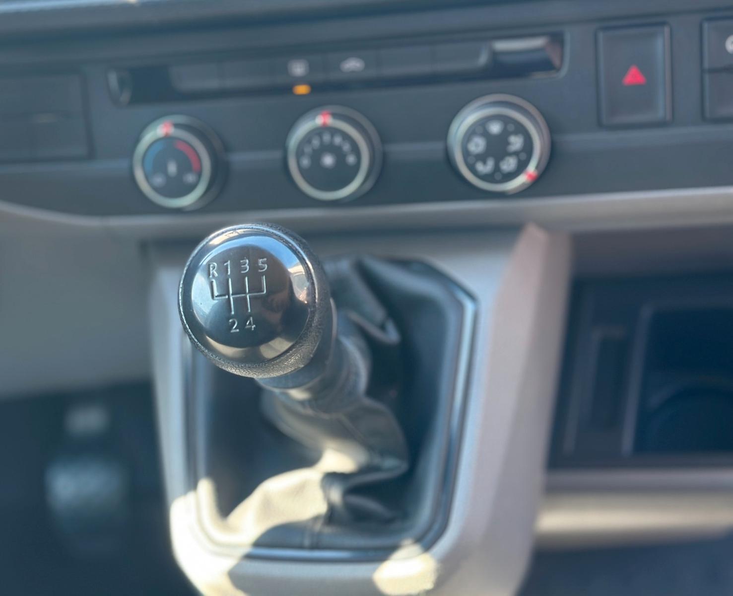 Volkswagen T6 Transporter T6.1 Transporter Kasten 1.Hand wenig KM, миниатюра 17