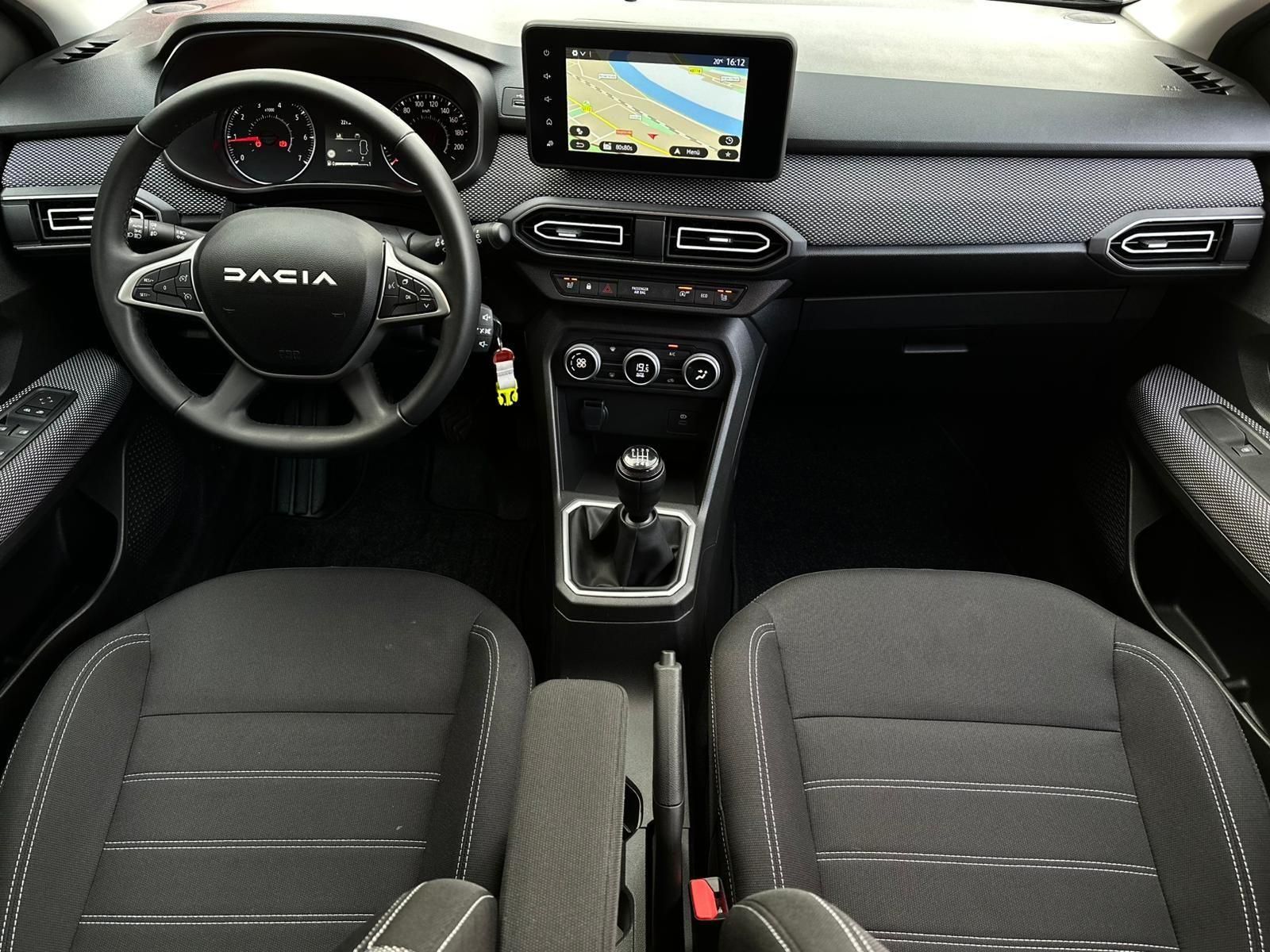 DACIA Jogger 1.0TCE EXPRESSION* LED#SHZ#TEMPO#NAVI#PDC - Image 10