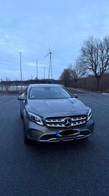 Mercedes-Benz GLA 180 DCT - - Mercedes-Benz GLA 180 in Bremen