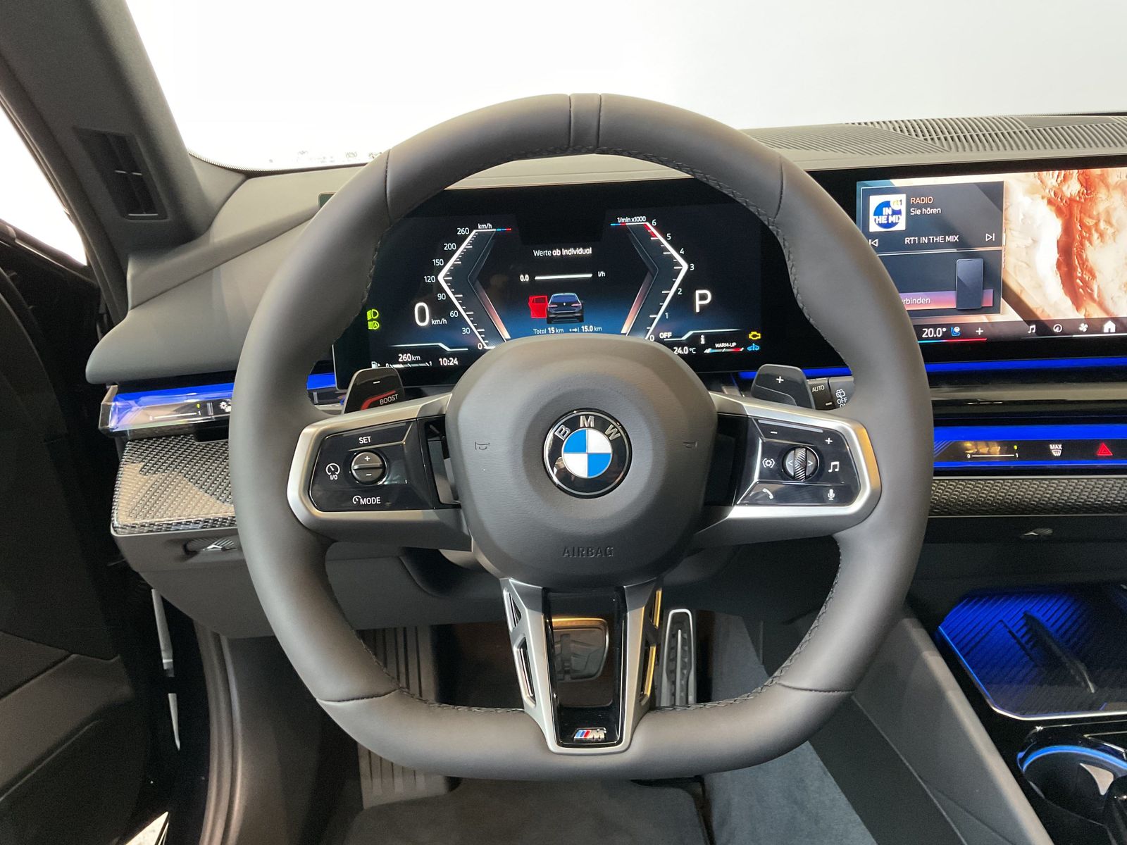 Fahrzeugabbildung BMW 540d xDrive M Sport AHK B&W PanoDach Sportpaket
