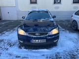 Ford Mondeo 1,8 92 kW Ghia Ghia - Ford Mondeo aus 2005: Ghia