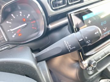 Citroën C3 Max 1.2 PureTech 110 °LED°Navi°RFK°PDC°AAC°