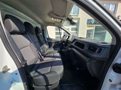Fahrzeugabbildung Trafic Kasten L2H1 3,0t Komfort 2.0 BLUE dCi 110