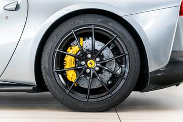 2018 Ferrari 812 照片 10