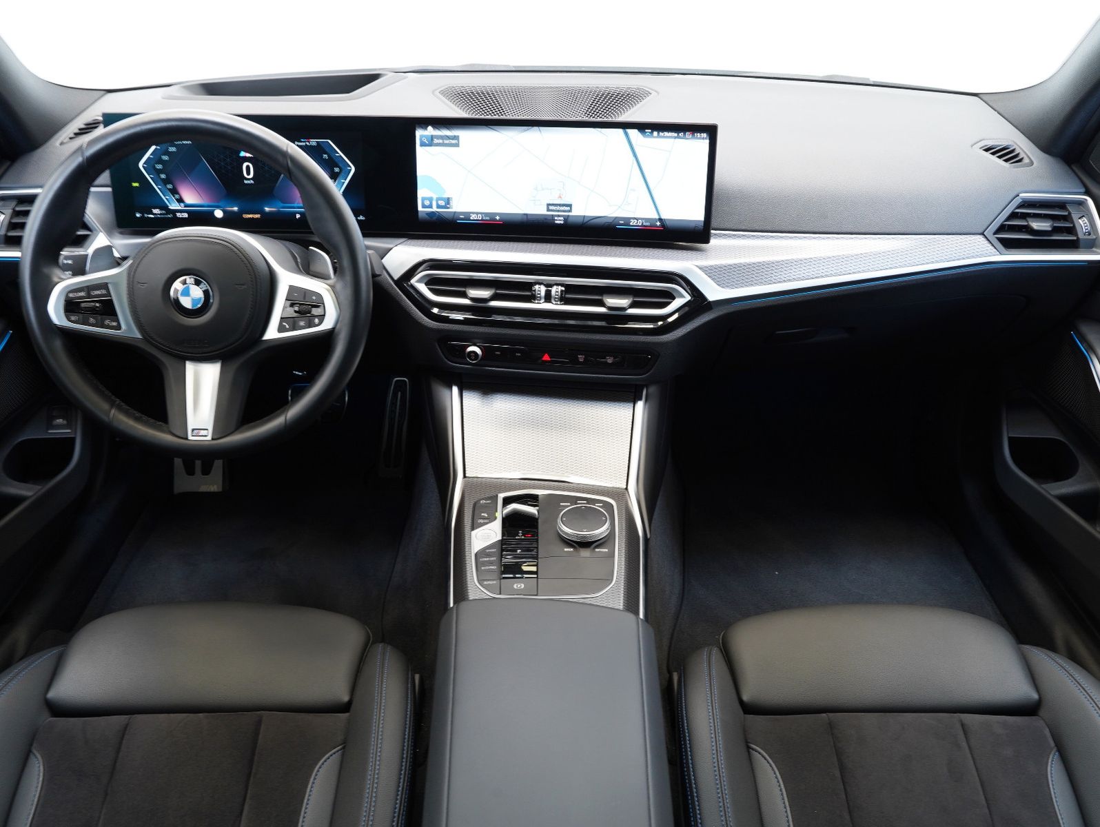Fahrzeugabbildung BMW 320 i Touring M Sport SHADOW/WIDE/HEADUP/PANO