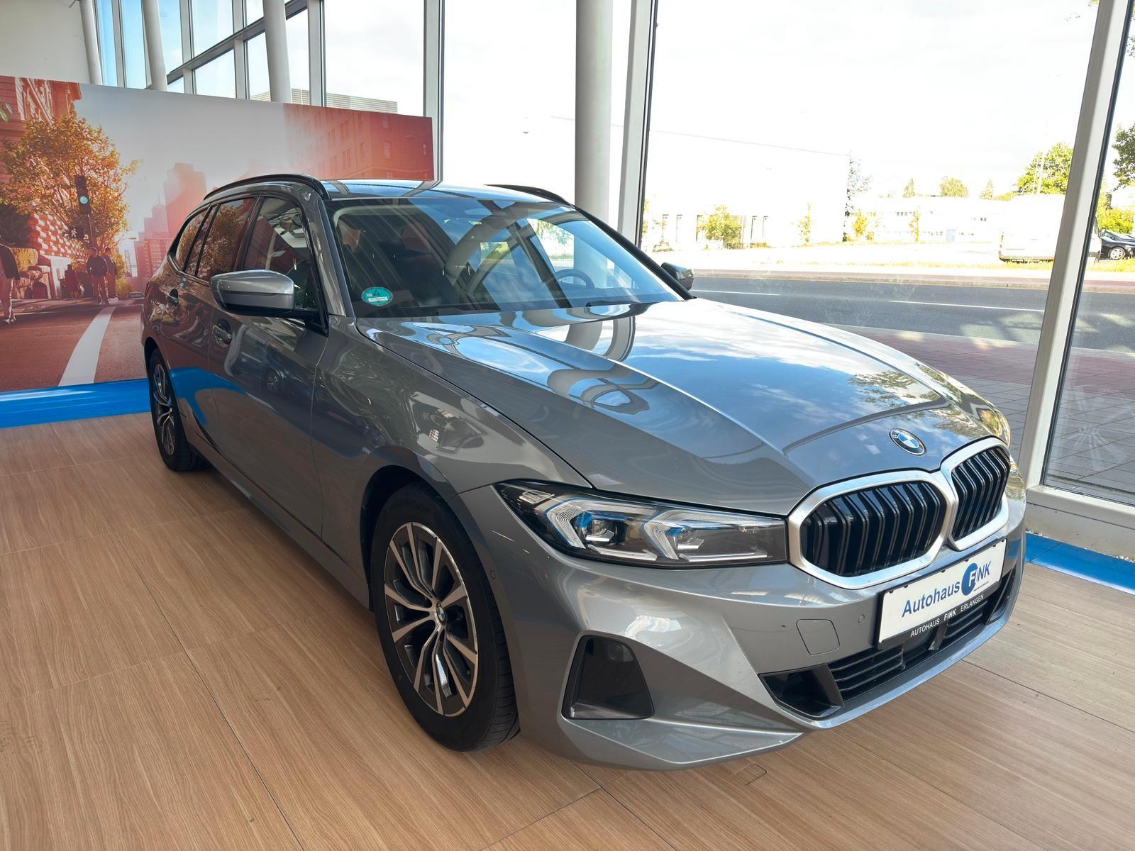 BMW 320d Touring ACC+ AHK HeadUp Sportsitze