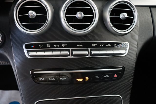 Fahrzeugabbildung Mercedes-Benz C 300 d Lim. | Amg Line| LED |KAMERA|AMG LINE