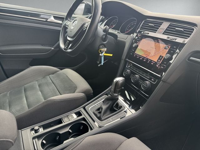 Golf VII Variant 1.5 TSI DSG HIGHLINE AHK+LED+AC