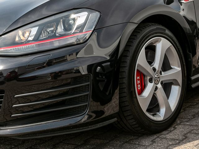Volkswagen Golf VII GTI Performance BMT Navi Winterräder