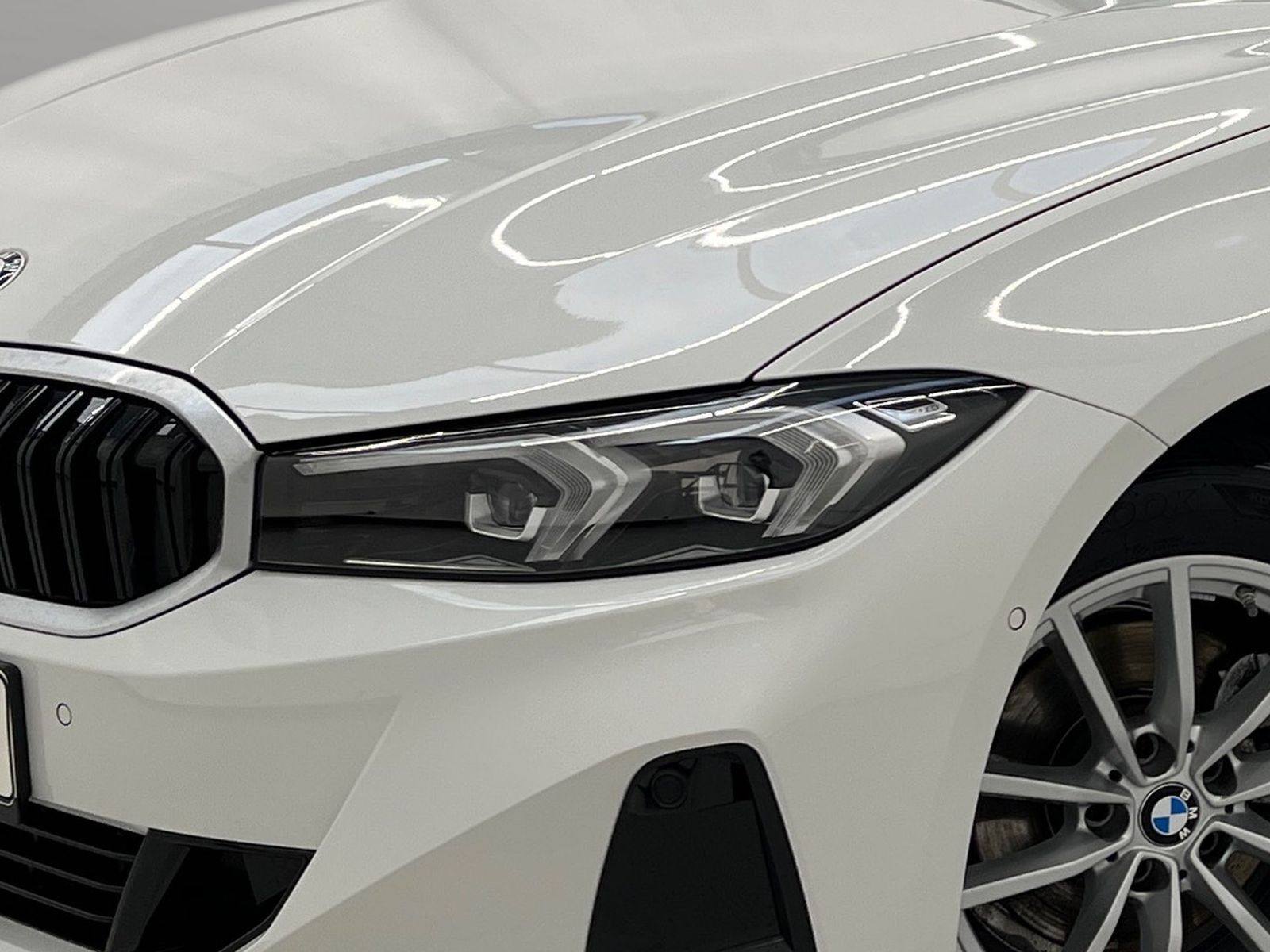 BMW 320 - Bild 7