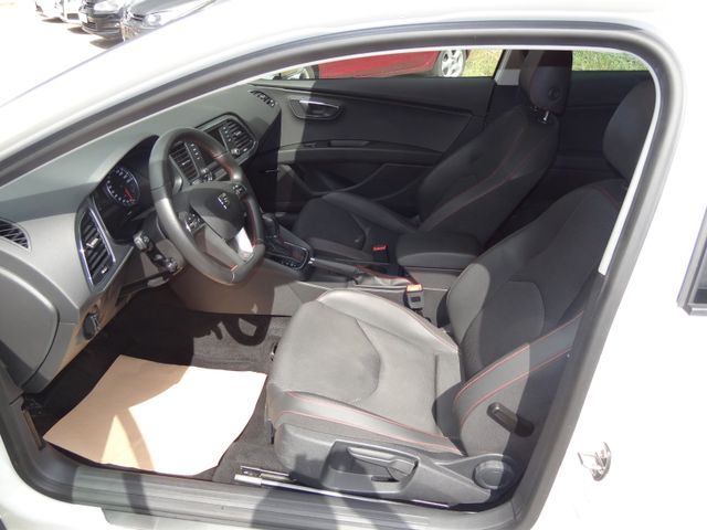 Fahrzeugabbildung Seat Leon SC FR/1.Hand/PDC/LED/Pano/SitzH/Leder/