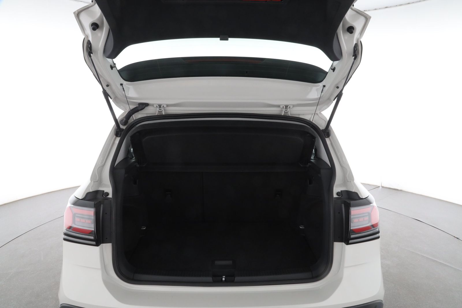 Volkswagen T-Cross - Bild 10
