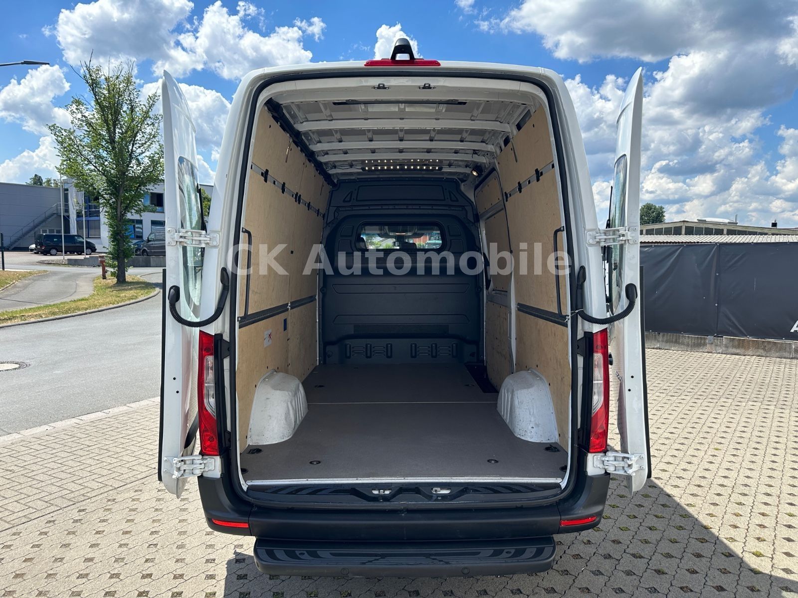 Fahrzeugabbildung Mercedes-Benz Sprinter III Kasten 315 CDI Autom/Navi/Klima/Kam