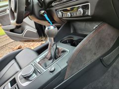 AUDI RS3 Limousine 2.5 TFSI quattro *black Edition