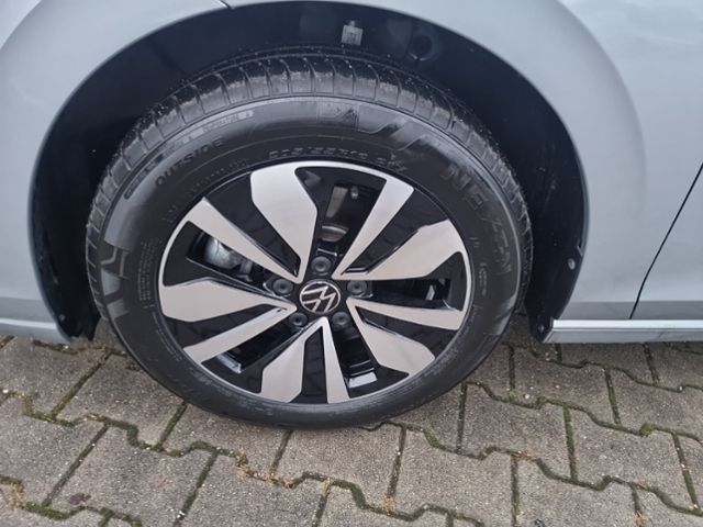 Fahrzeugabbildung Volkswagen Golf VIII Variant 2.0 TDI GOAL KAMERA NAVI LED S