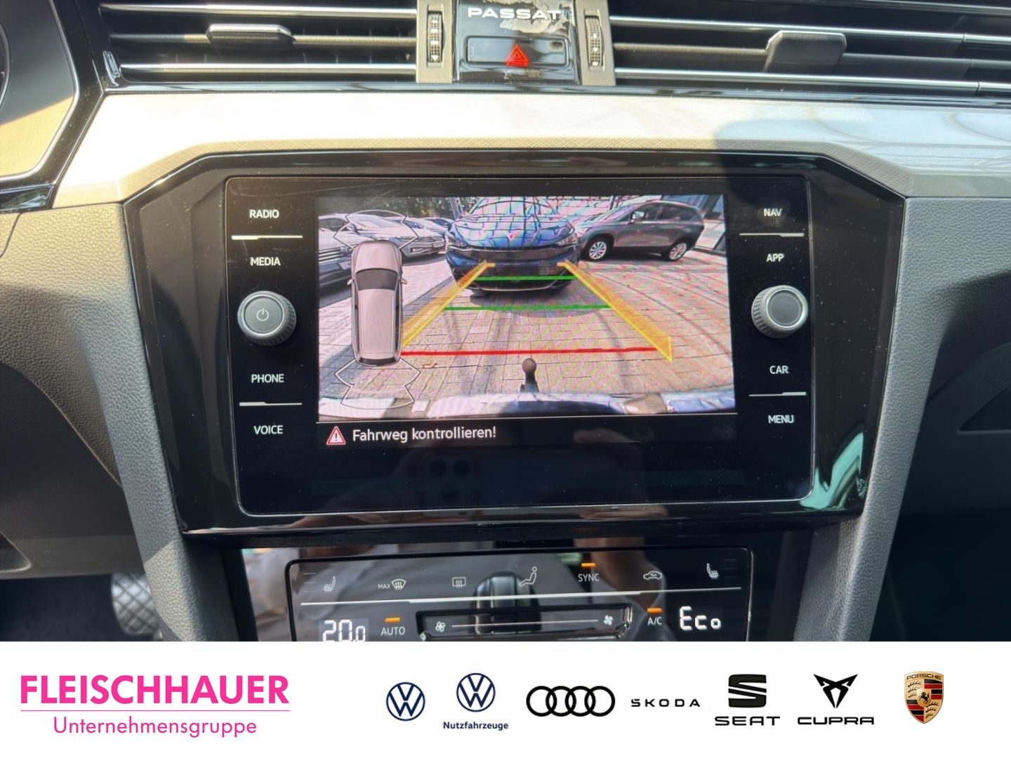 Volkswagen Passat Variant - Bild 13