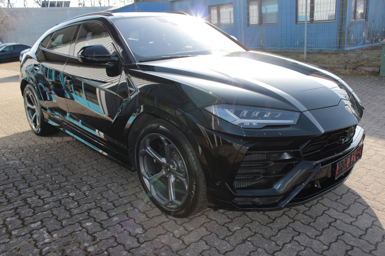Fahrzeugabbildung Lamborghini Urus *1. Hand* *B&O Sound* *Carbon* *Q-citura*