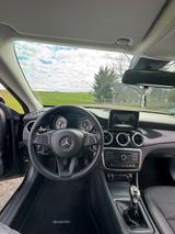 Mercedes-Benz CLA 180 Shooting Brake - - gebrauchte Mercedes-Benz CLA 180 Shooting Brake aus dem Jahr 2015