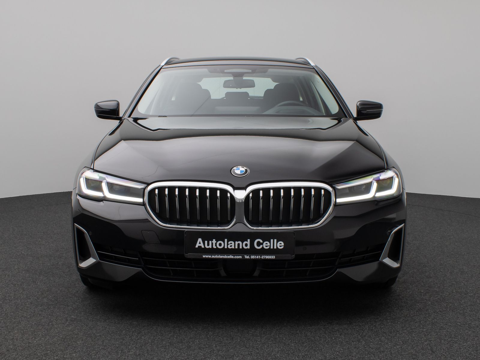 Fahrzeugabbildung BMW 540d xD Luxury Line Kamera HUD DAB ACC Alarm LED