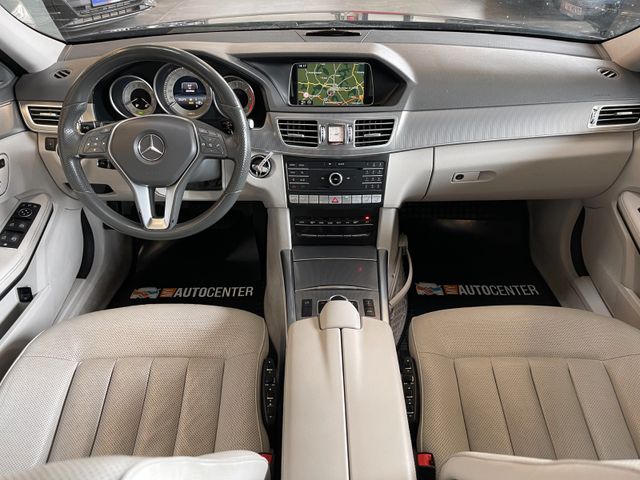 Mercedes-Benz E 350 BlueTec 4Matic Aut*ACC*AHK*NAVI*LEDER*PANO