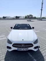 Mercedes-Benz E300 Cabriolet-Burmester-Top Ausstatung-Volleder - Mercedes-Benz E 300 mit Benzin-Antrieb: Cabrio