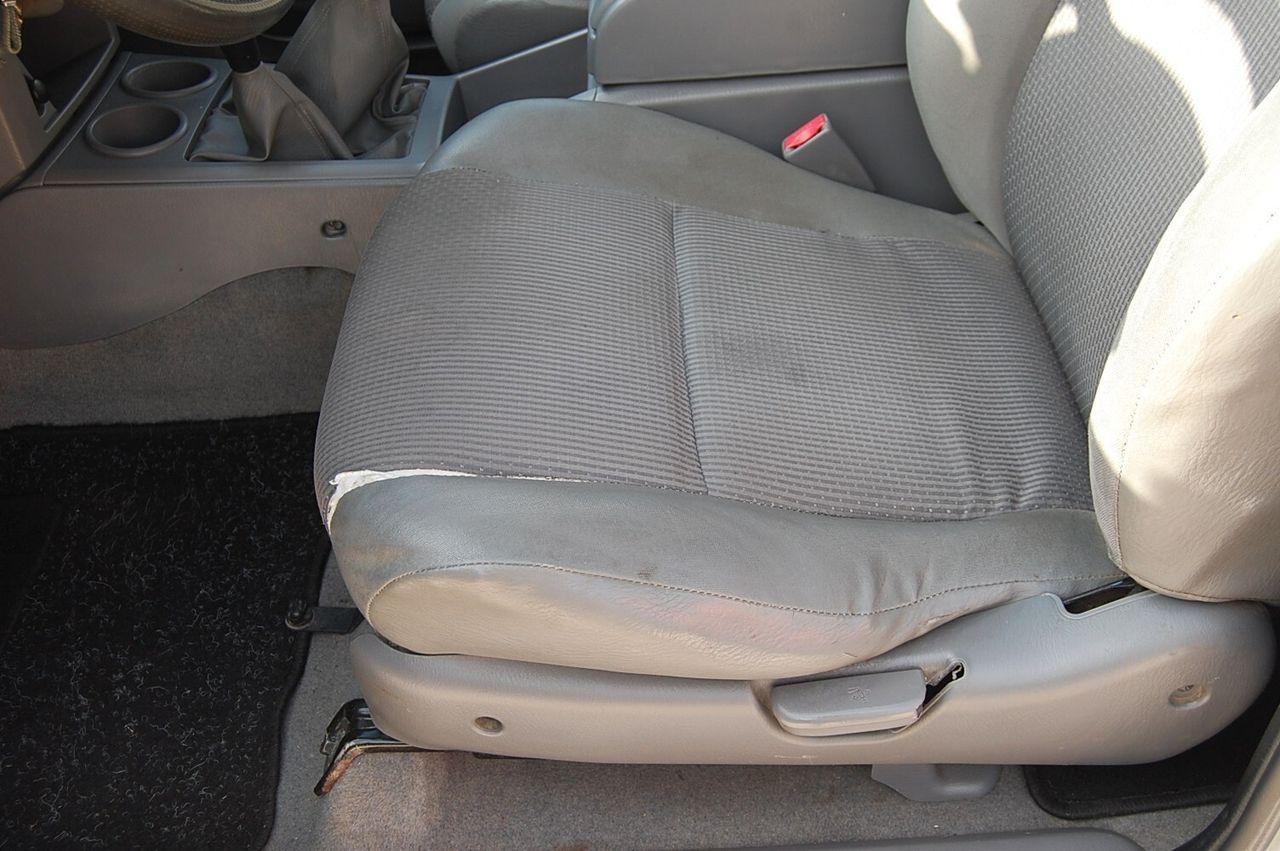 Mazda BT-50 2009 — photo 14