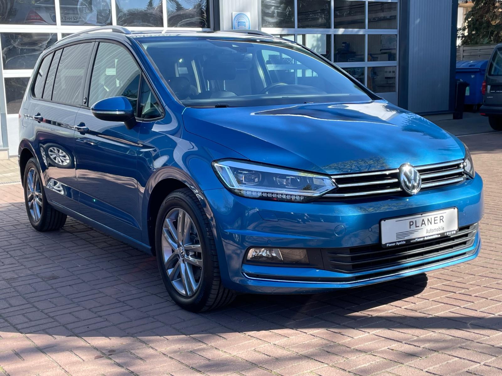 Volkswagen Touran Sound 1.Hand LED Dach Service neu