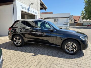 Mercedes GLC 200 - 4