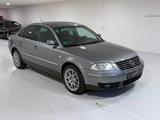 Volkswagen Passat W8 4Motion 24.000,- € Invest Top ! - Volkswagen Passat mit Benzin-Antrieb: Limousine, 2.8