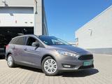 Ford Focus Turnier Trend - Ford Focus Gebrauchtwagen in Düsseldorf