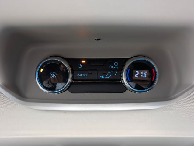 Ford Tourneo Custom Aut L1 Tit X 4WD Standheizung