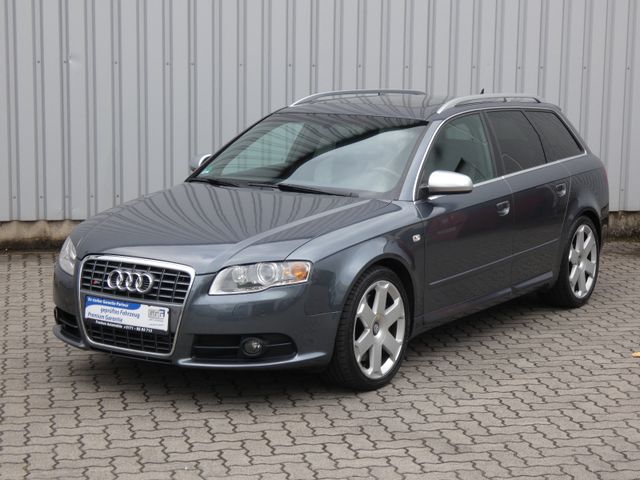 Audi S4 Avant 4.2 quattro-Klima-Leder-Navi-Xenon-SH